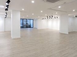 Lhk 3 (D19), Office #554462011
